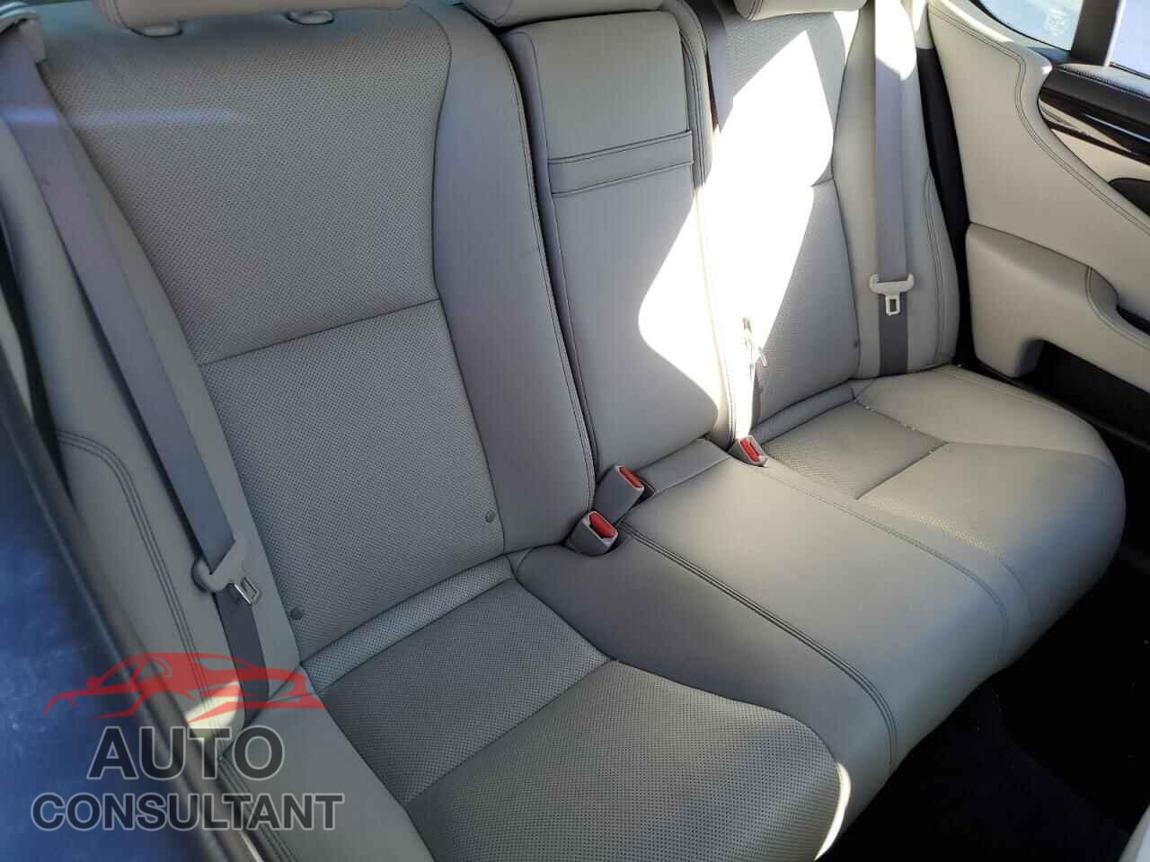 LEXUS LS460 2015 - JTHBL5EF2F5135761