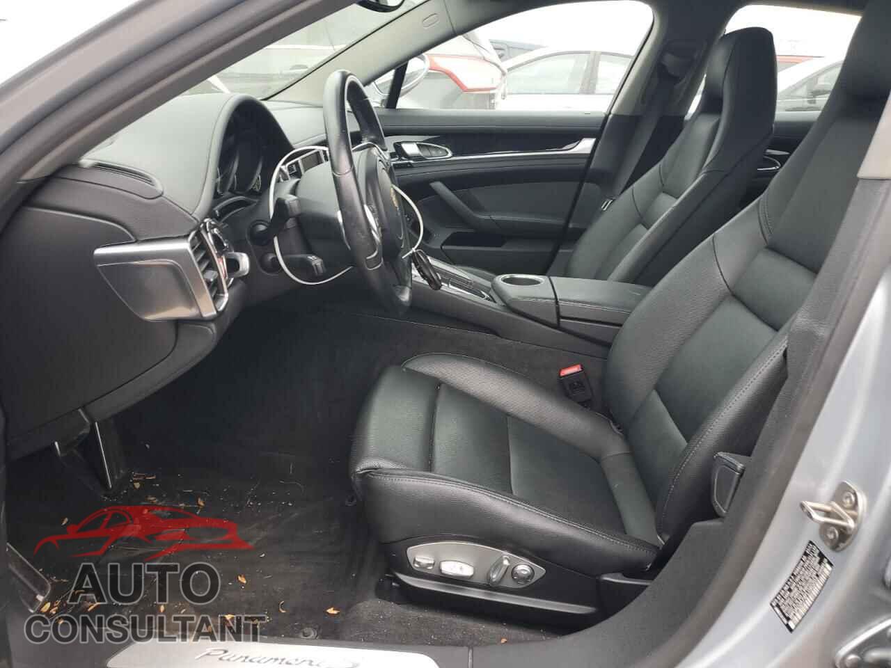 PORSCHE PANAMERA 2015 - WP0AD2A74FL040203