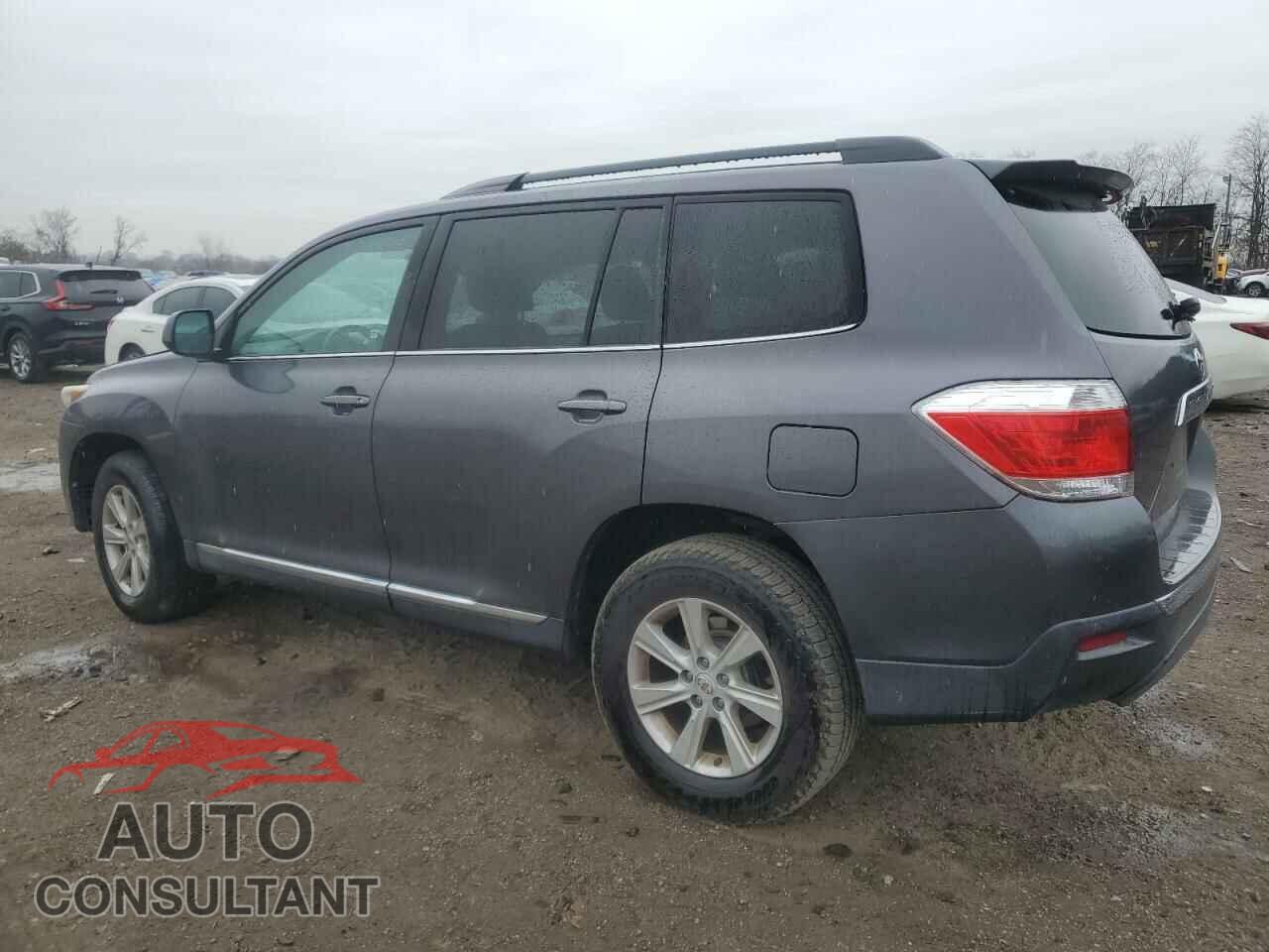 TOYOTA HIGHLANDER 2012 - 5TDBK3EH5CS139853
