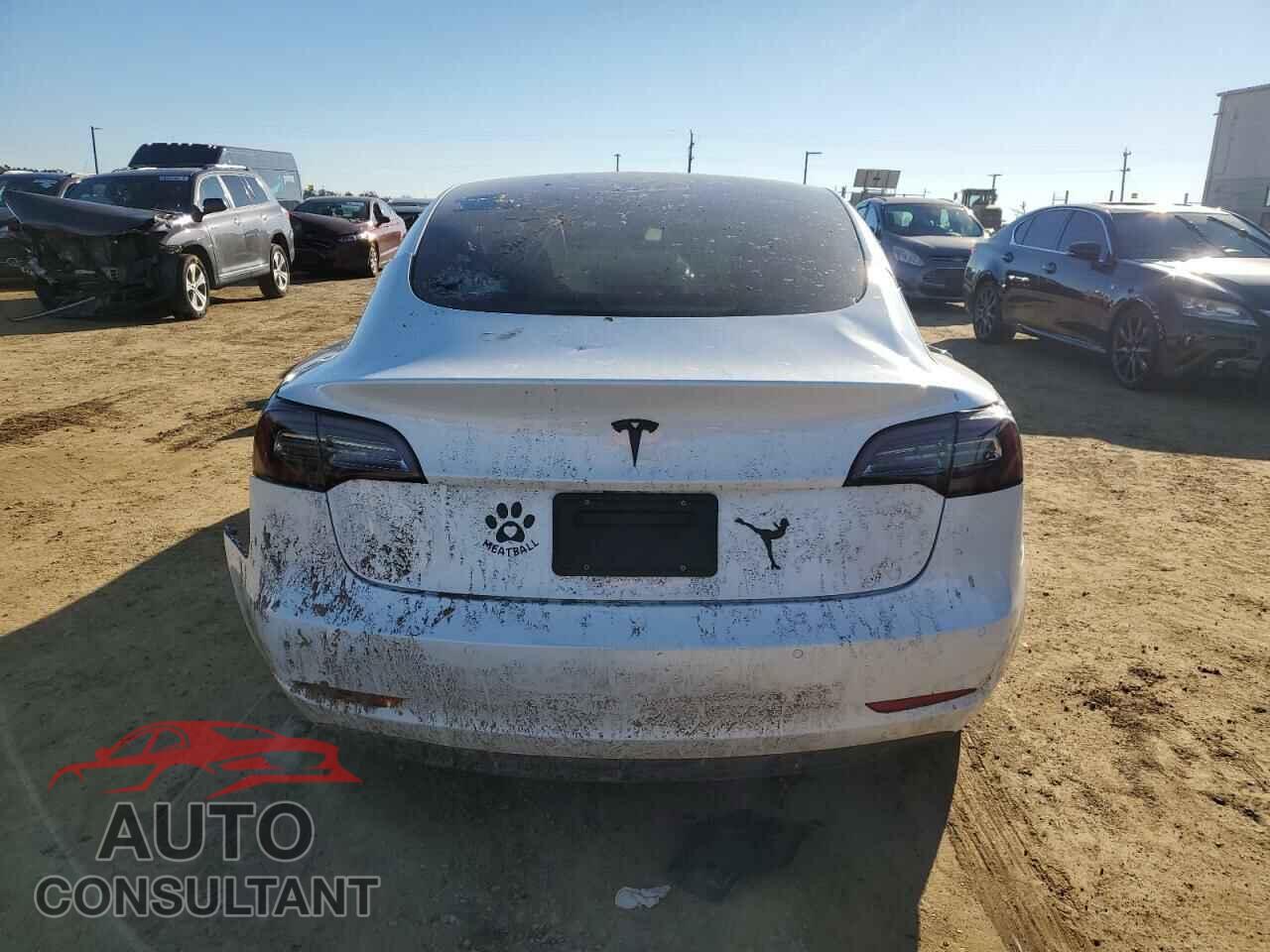 TESLA MODEL 3 2022 - 5YJ3E1EA5NF374232
