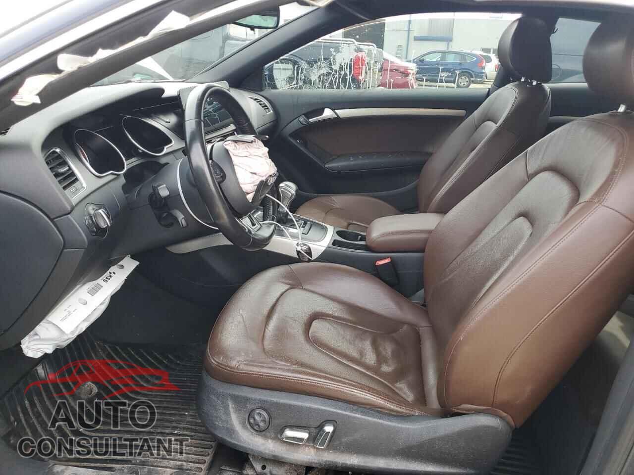 AUDI A5 2014 - WAUCFAFR7EA053140