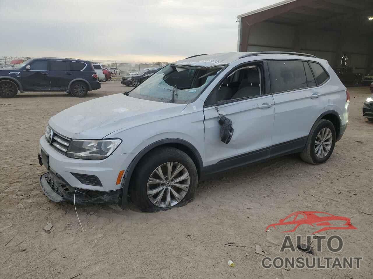 VOLKSWAGEN TIGUAN 2018 - 3VV1B7AXXJM026320