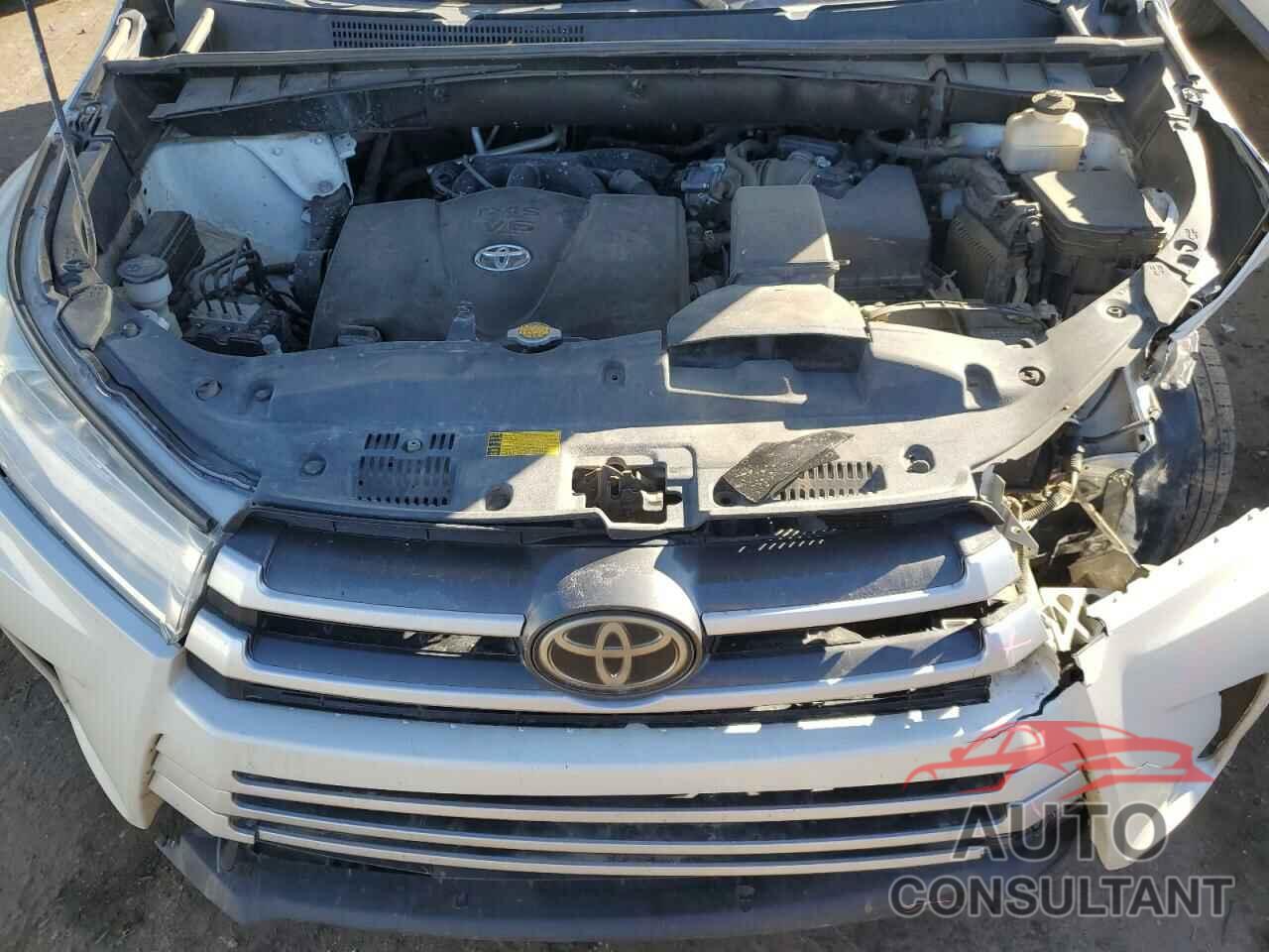 TOYOTA HIGHLANDER 2017 - 5TDBZRFH7HS418242