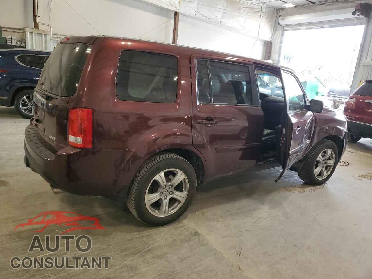 HONDA PILOT 2012 - 5FNYF4H51CB044300
