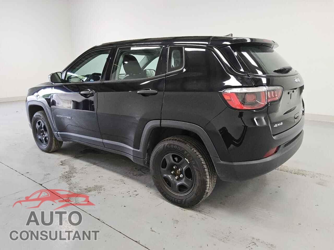 JEEP COMPASS 2020 - 3C4NJDAB0LT197401