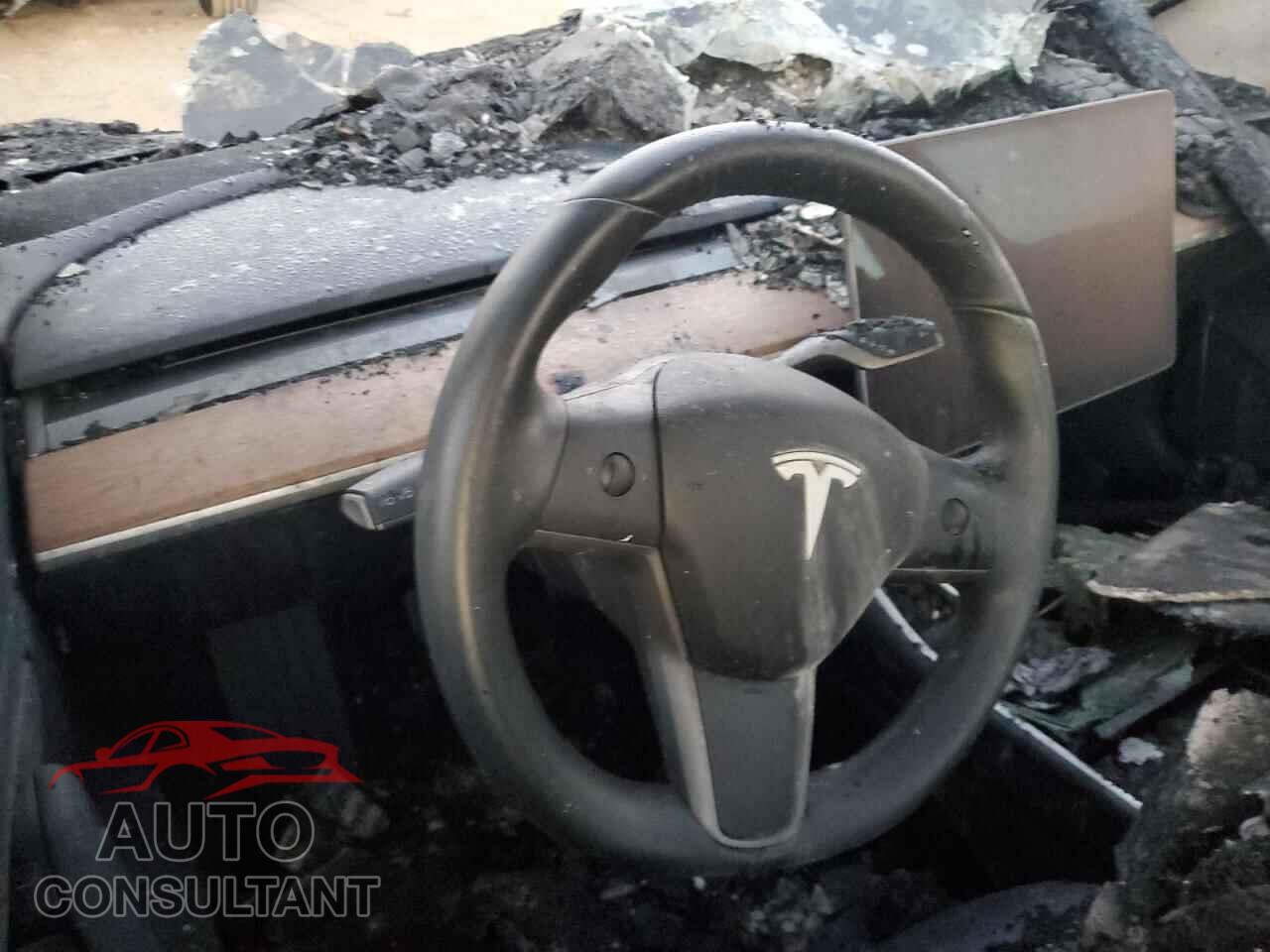 TESLA MODEL 3 2018 - 5YJ3E1EB8JF068404
