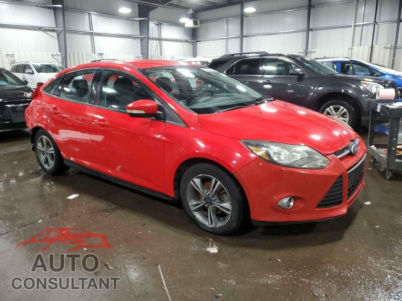 FORD FOCUS 2014 - 1FADP3F29EL317018