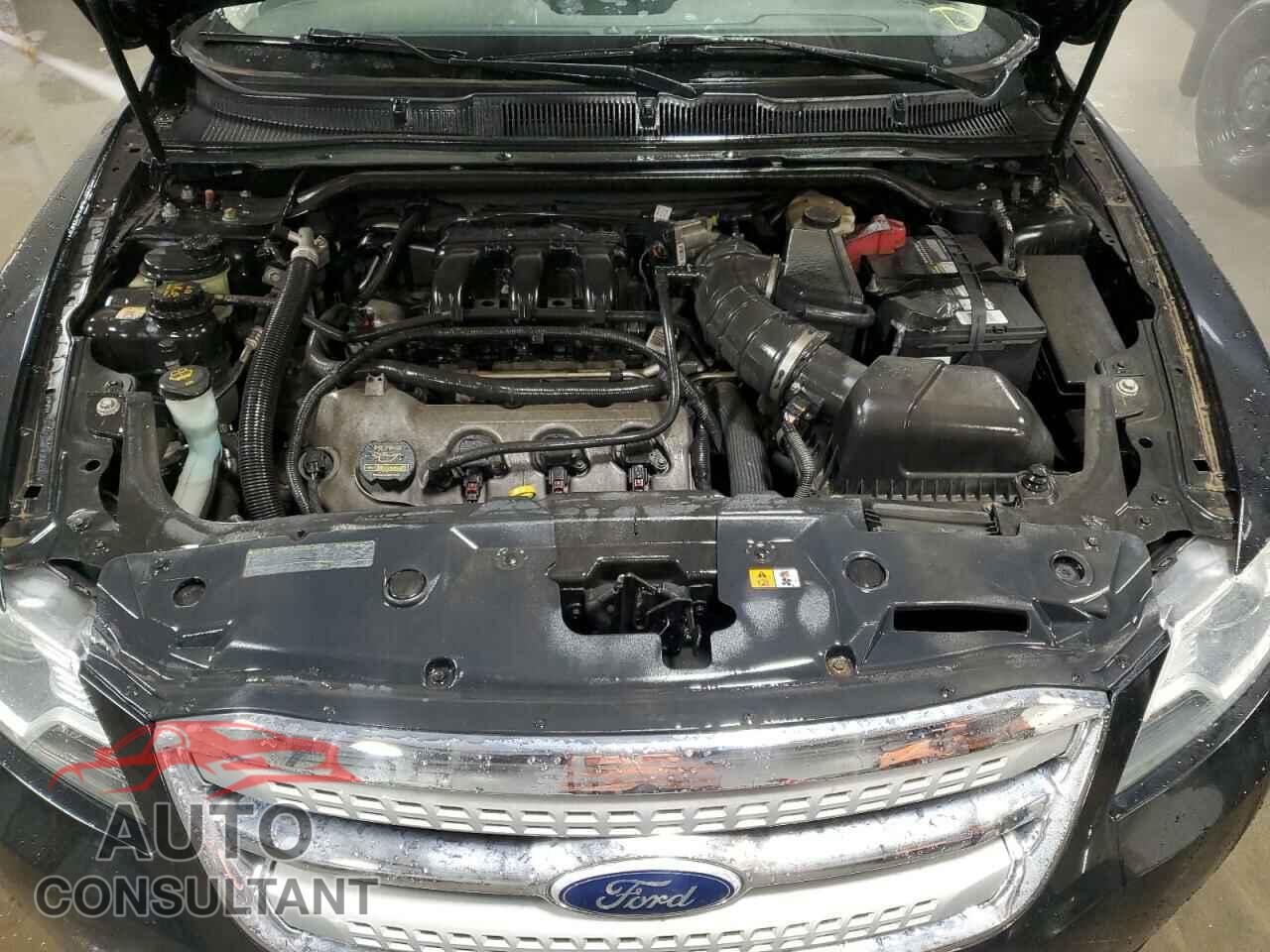 FORD TAURUS 2011 - 1FAHP2FW7BG112655