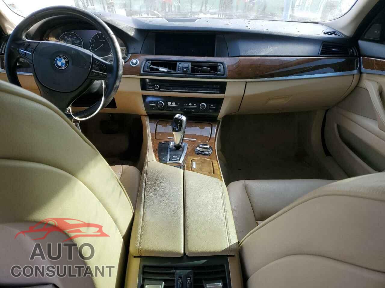 BMW 5 SERIES 2011 - WBAFR1C59BC746426