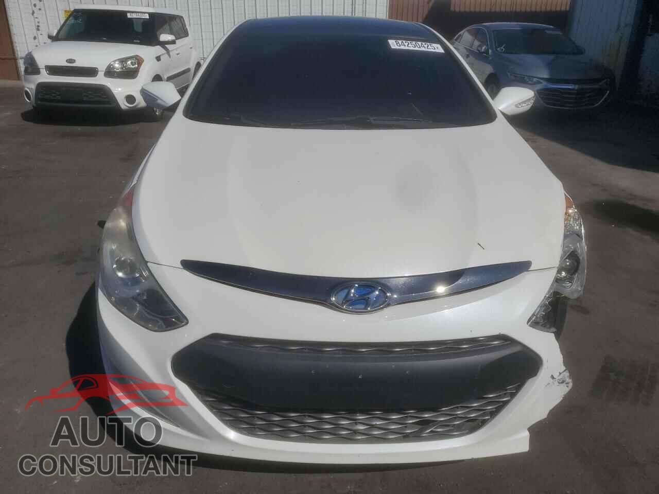 HYUNDAI SONATA 2015 - KMHEC4A49FA121419