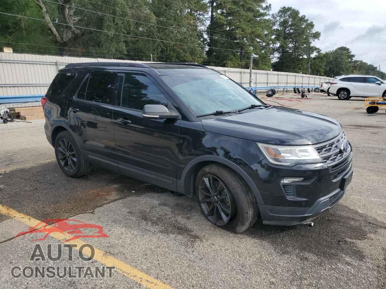 FORD EXPLORER 2018 - 1FM5K7D83JGA38013