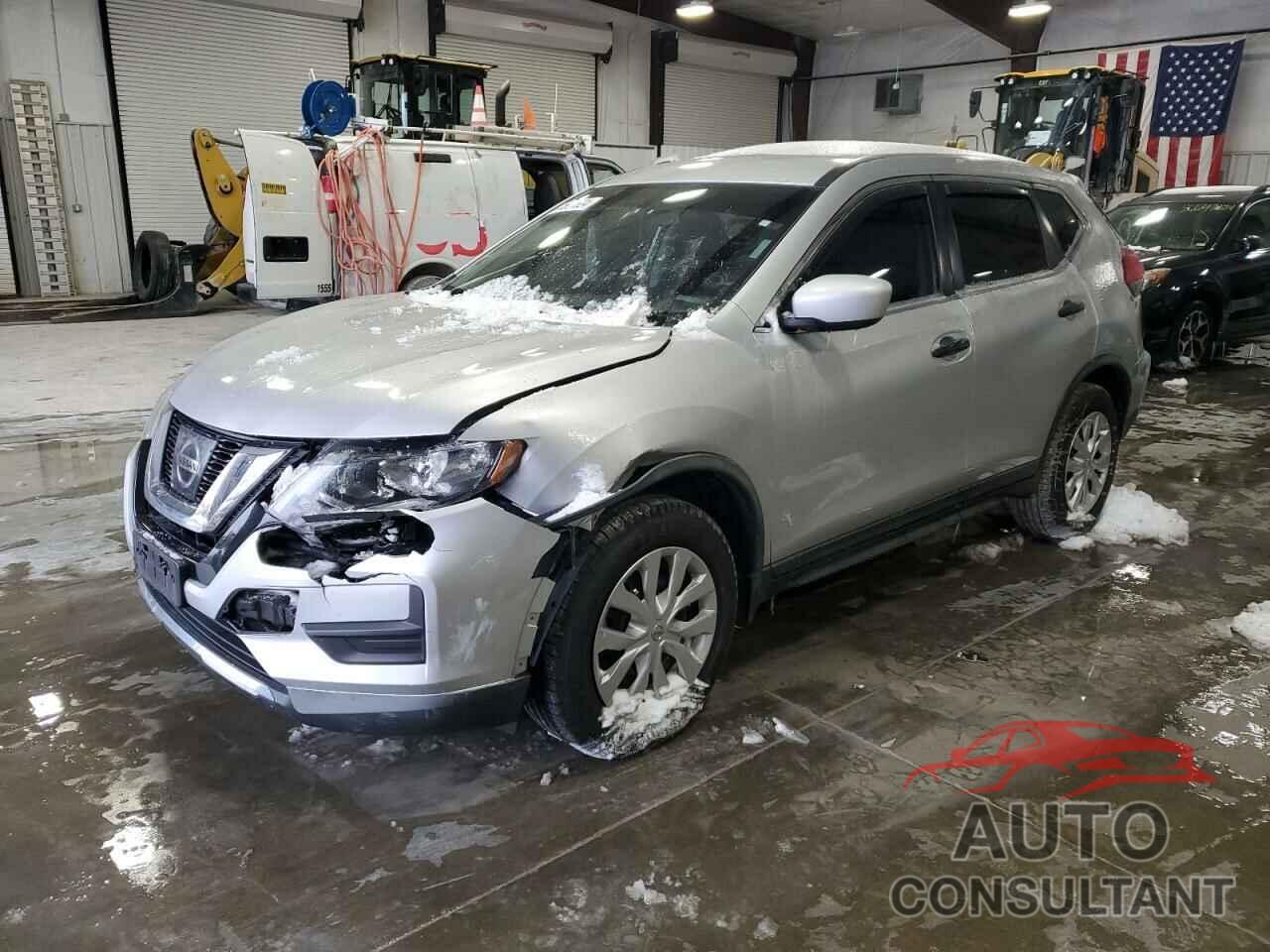 NISSAN ROGUE 2017 - KNMAT2MV6HP610839