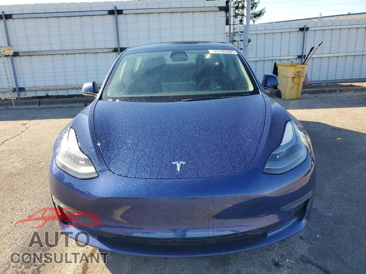 TESLA MODEL 3 2022 - 5YJ3E1EA5NF371010