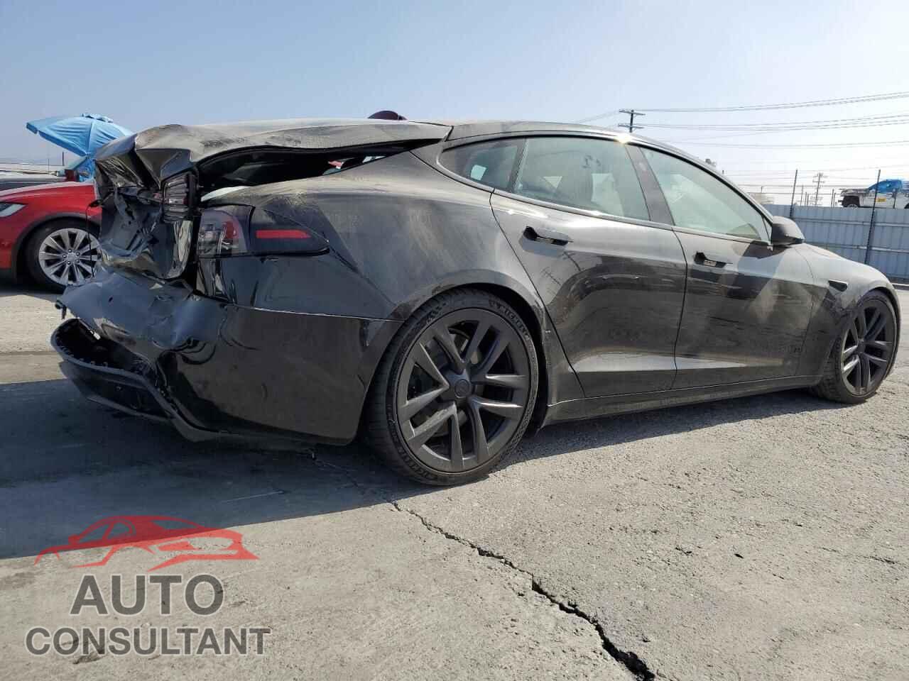 TESLA MODEL S 2022 - 5YJSA1E55NF482831