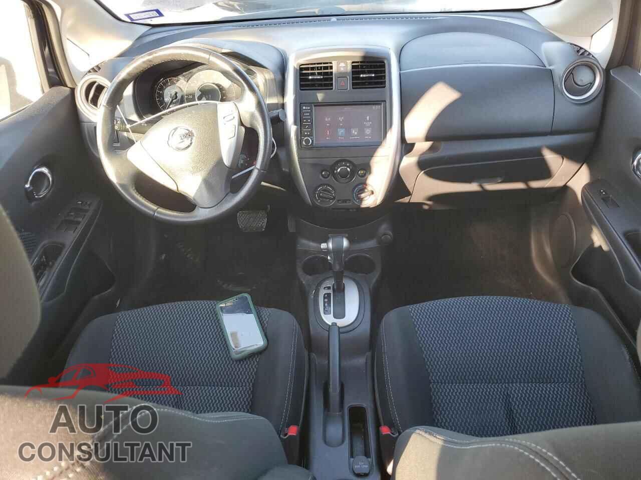 NISSAN VERSA 2019 - 3N1CE2CP3KL364926