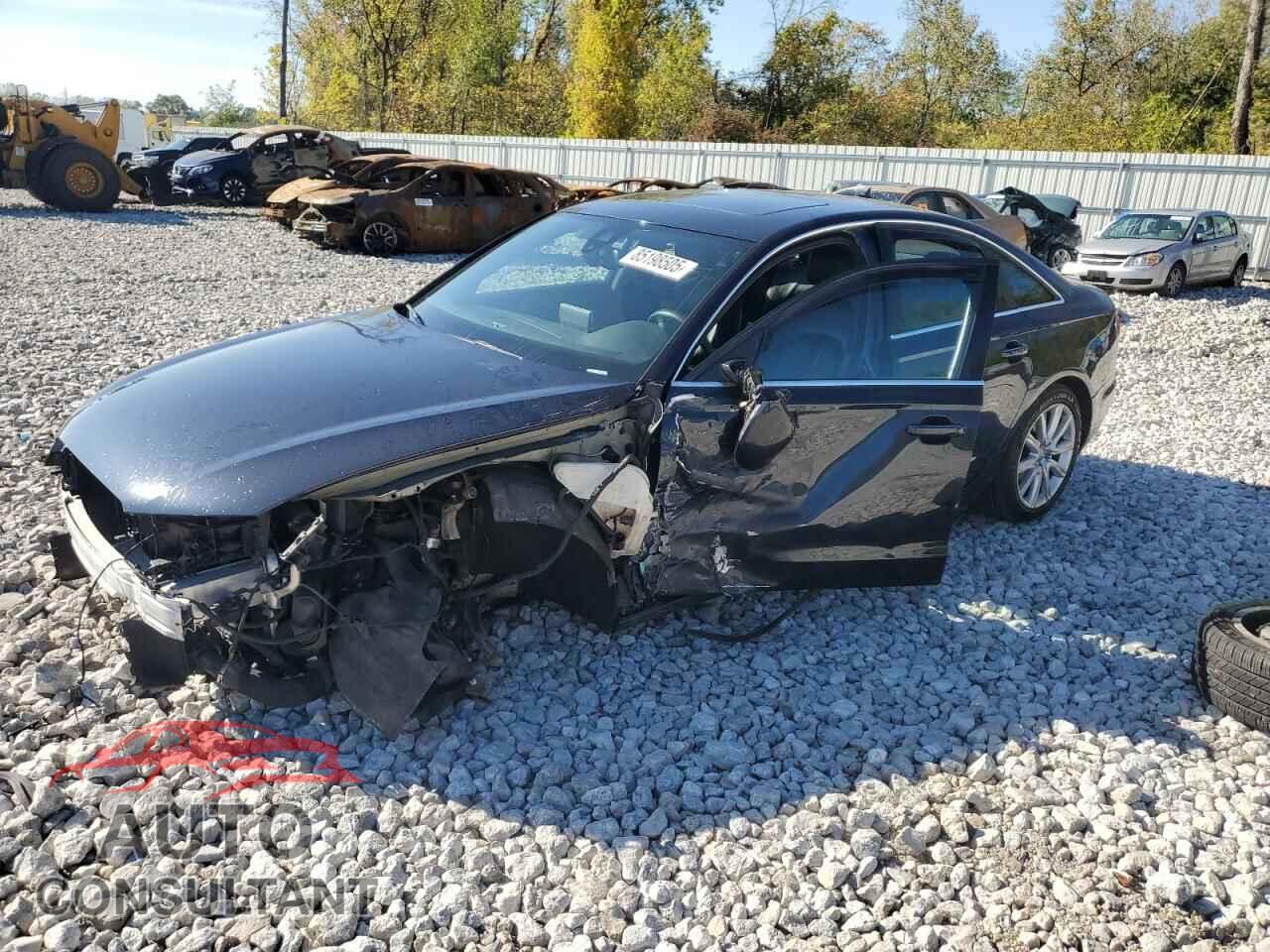 AUDI A6 2013 - WAUGFAFC5DN100976
