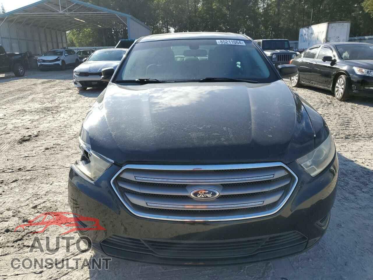 FORD TAURUS 2013 - 1FAHP2D8XDG170041