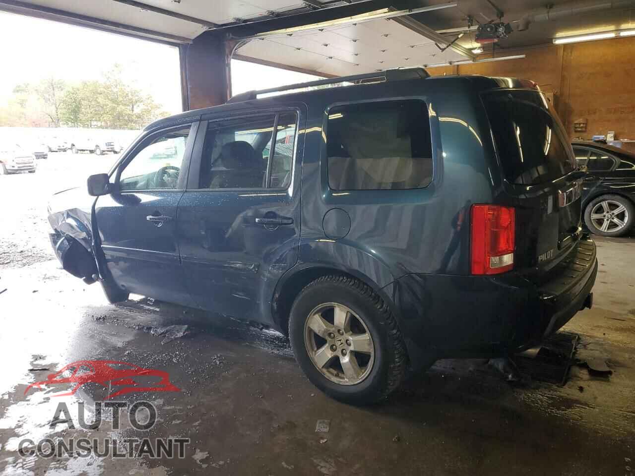 HONDA PILOT 2010 - 5FNYF4H57AB024677