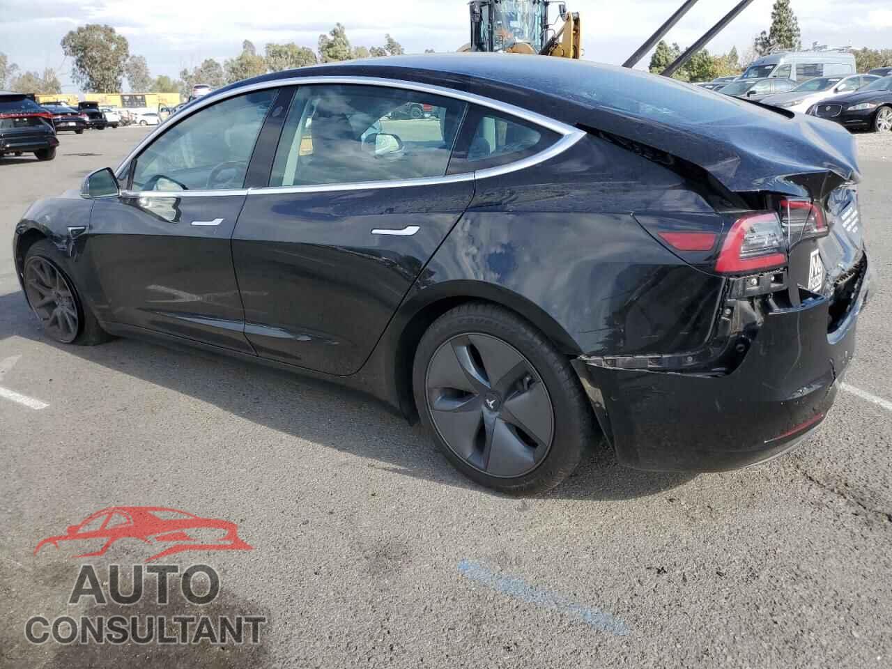 TESLA MODEL 3 2019 - 5YJ3E1EA7KF304596