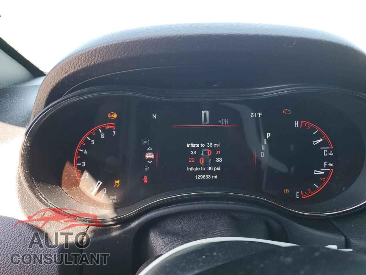 DODGE DURANGO 2018 - 1C4RDJDG7JC156156