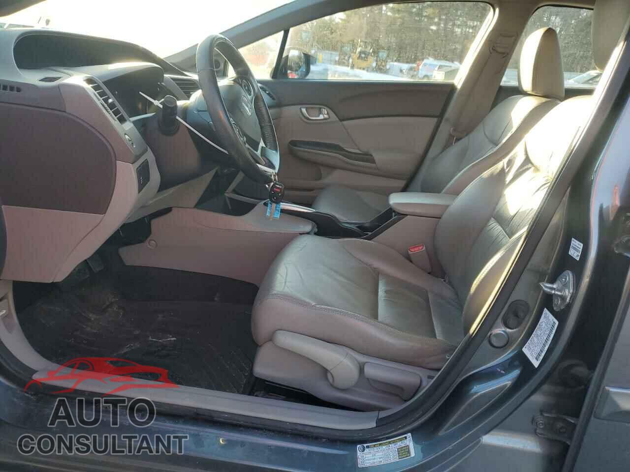 HONDA CIVIC 2012 - 2HGFB2F93CH320775