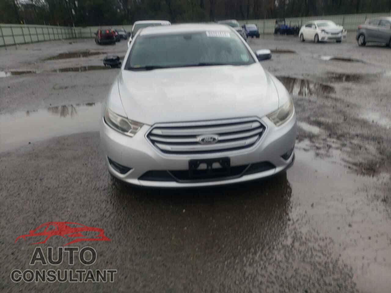 FORD TAURUS 2013 - 1FAHP2F89DG136721