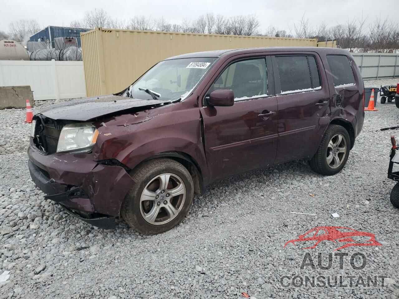 HONDA PILOT 2013 - 5FNYF4H58DB022327