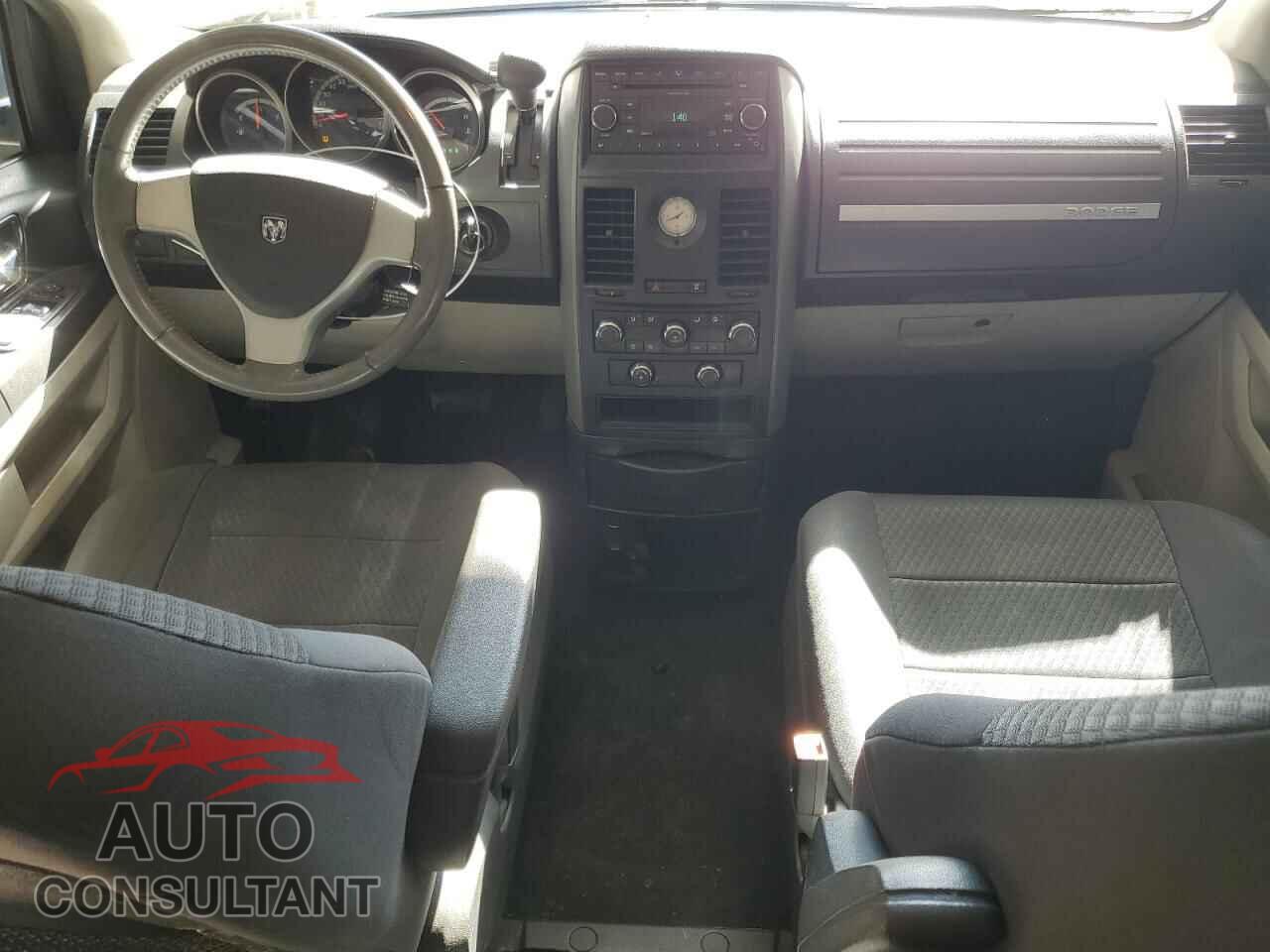DODGE CARAVAN 2010 - 2D4RN4DE5AR364978