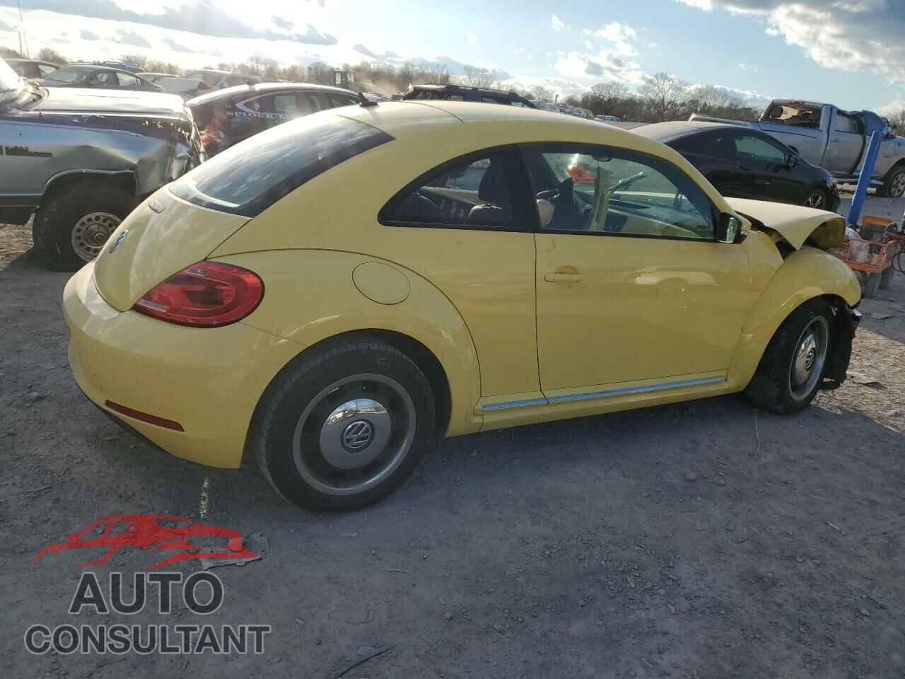 VOLKSWAGEN BEETLE 2012 - 3VWJP7AT5CM628331