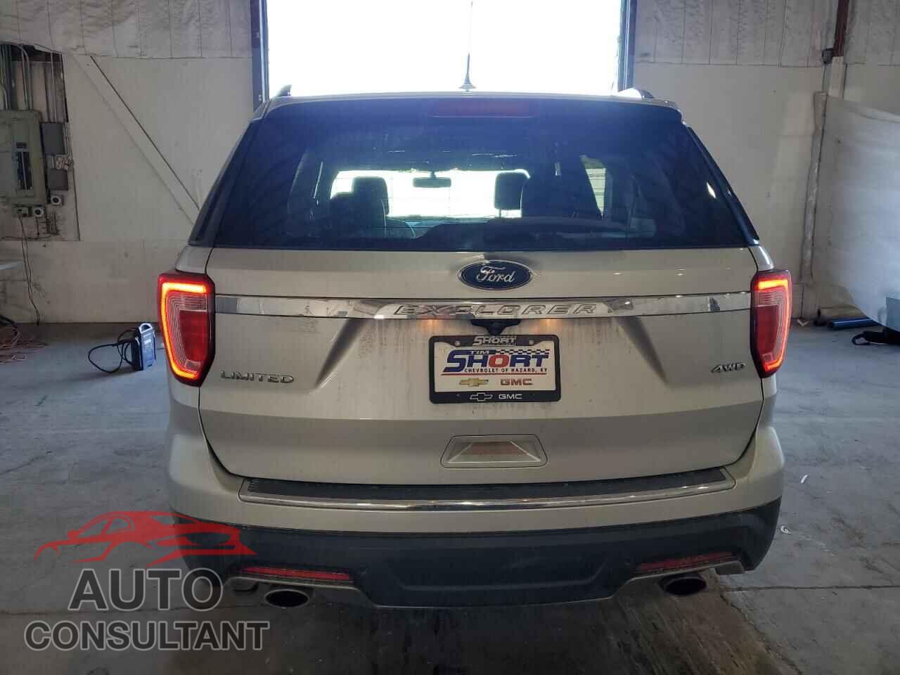 FORD EXPLORER 2018 - 1FM5K8F80JGB66518