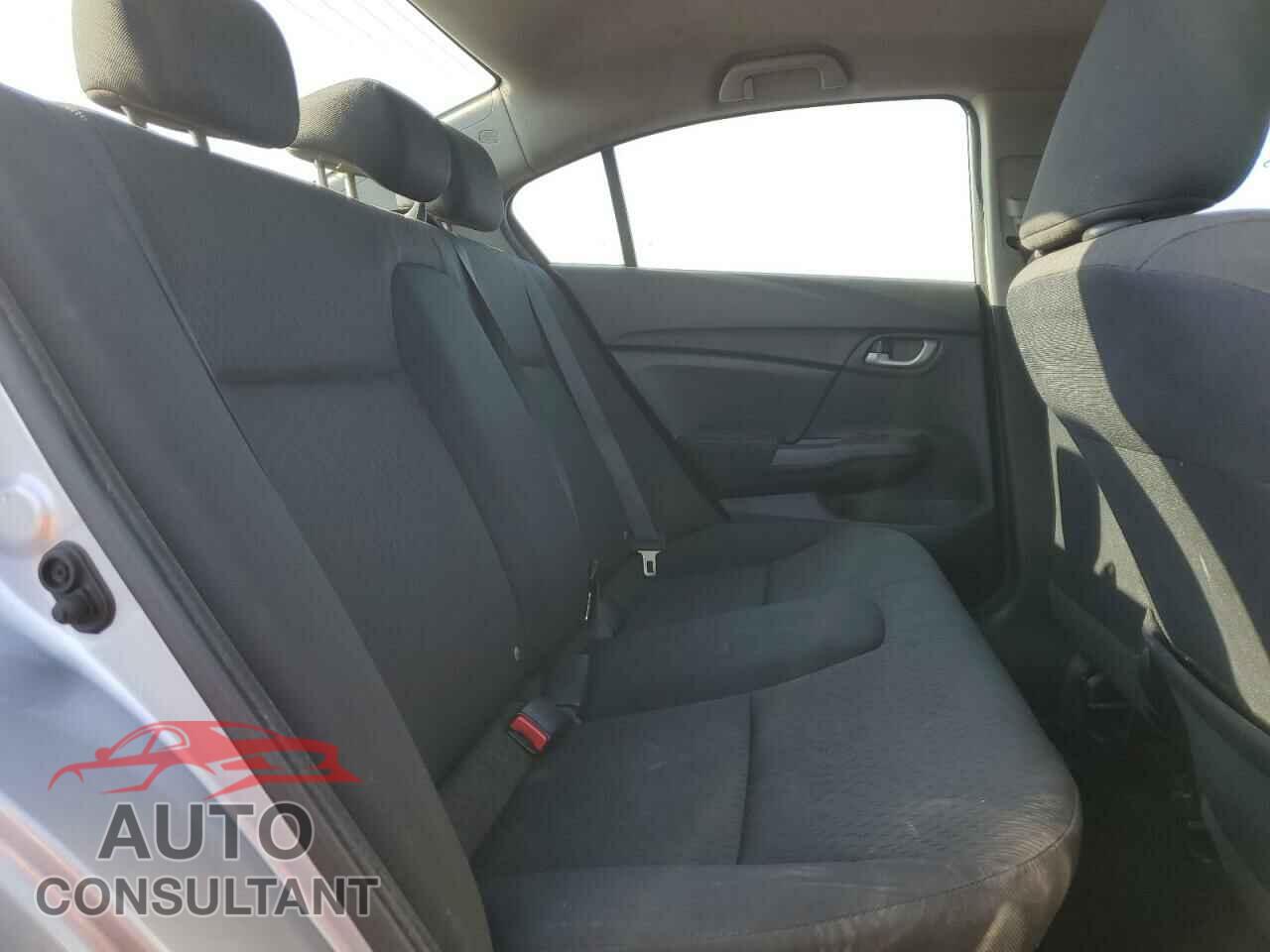 HONDA CIVIC 2015 - 19XFB2E51FE009326