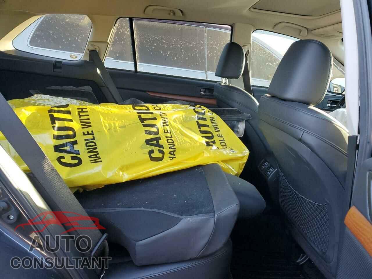 SUBARU OUTBACK 2013 - 4S4BRBLC6D3299087
