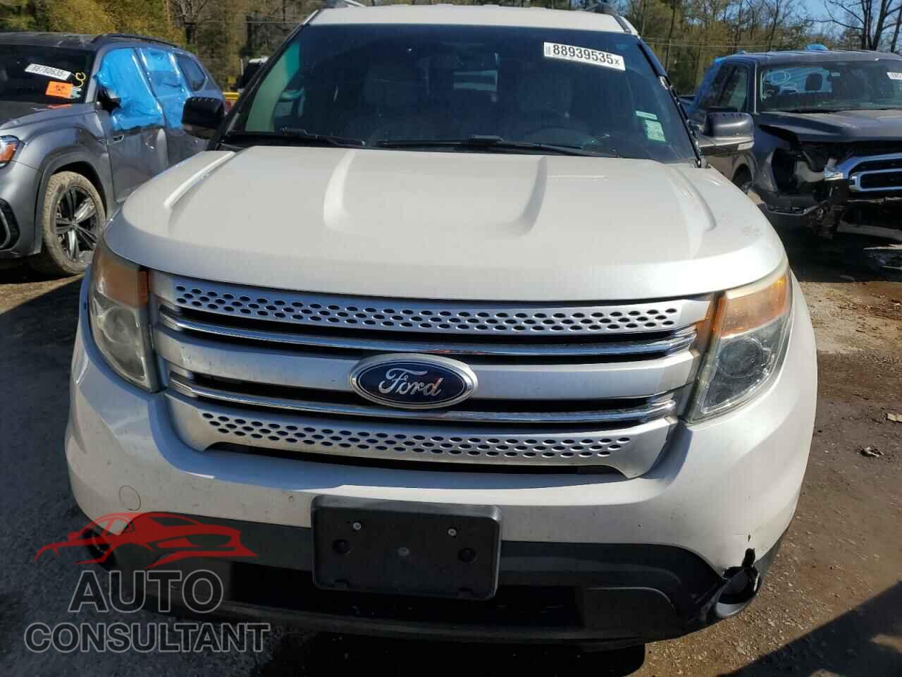 FORD EXPLORER 2015 - 1FM5K7D80FGC34272