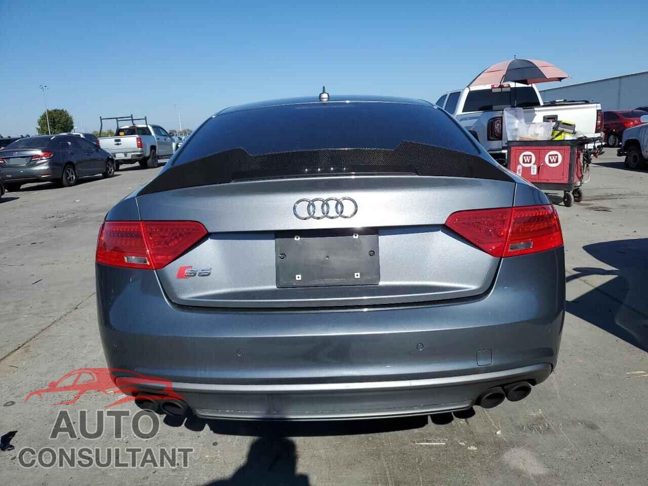 AUDI S5/RS5 2014 - WAUVGAFR9EA032652