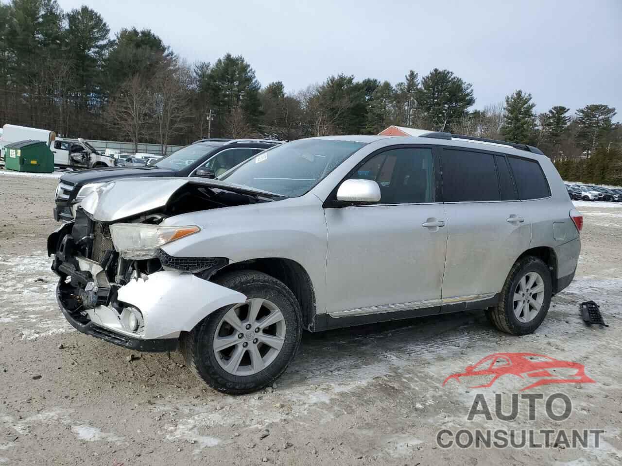 TOYOTA HIGHLANDER 2013 - 5TDBK3EH4DS224667