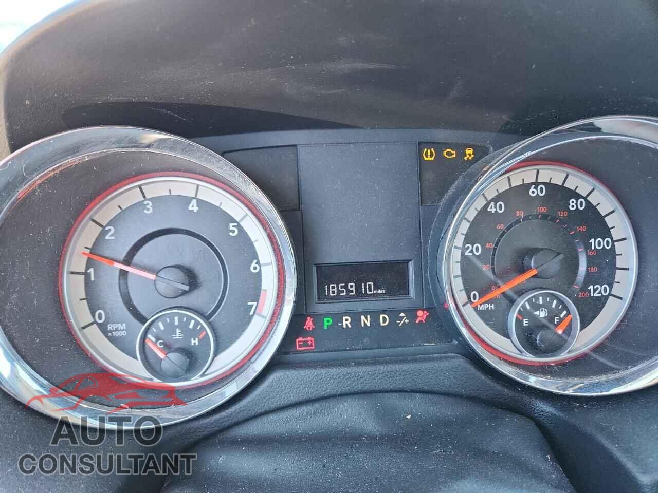 DODGE CARAVAN 2011 - 2D4RN3DGXBR602465