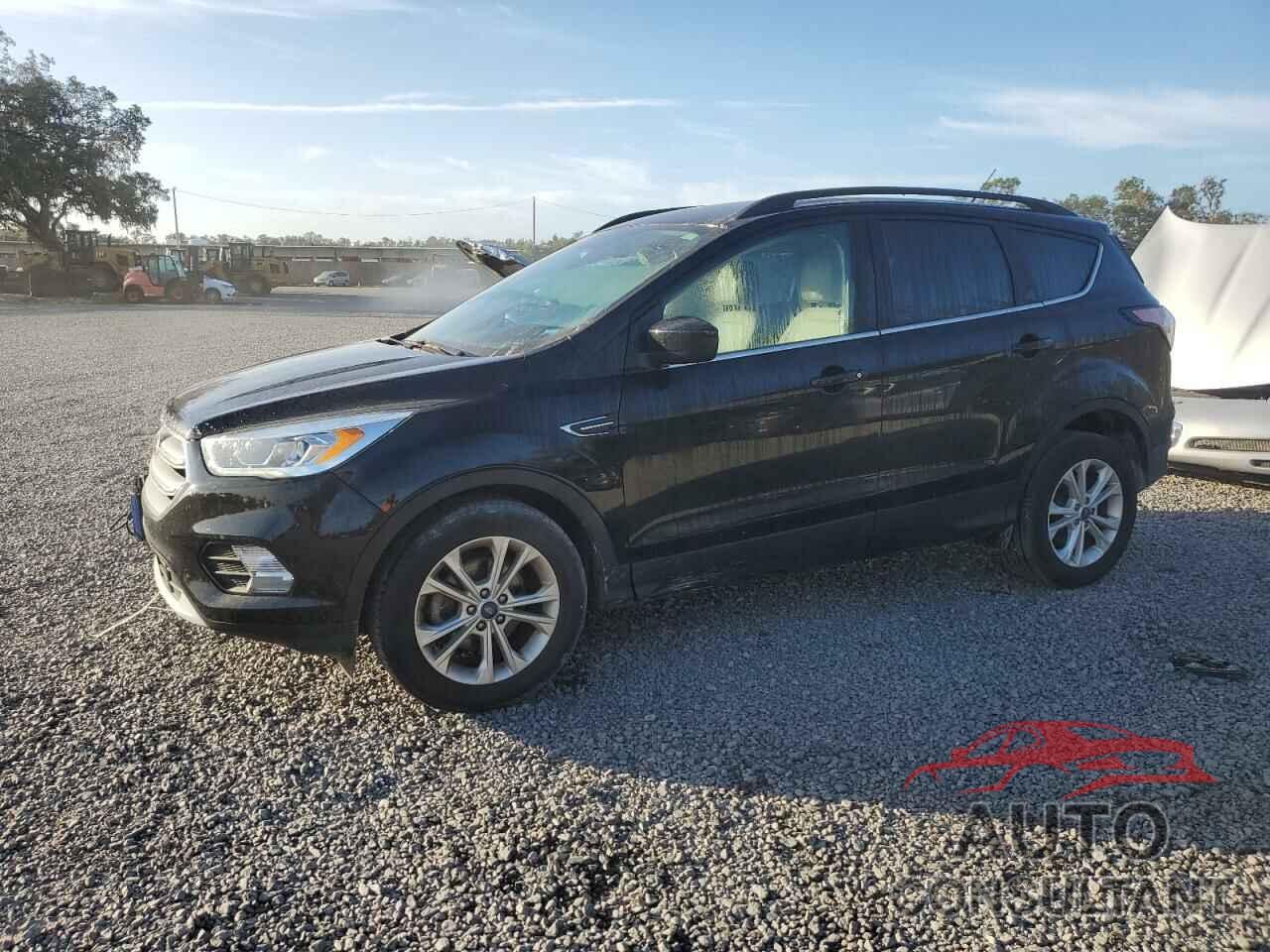 FORD ESCAPE 2017 - 1FMCU0GD7HUD04999