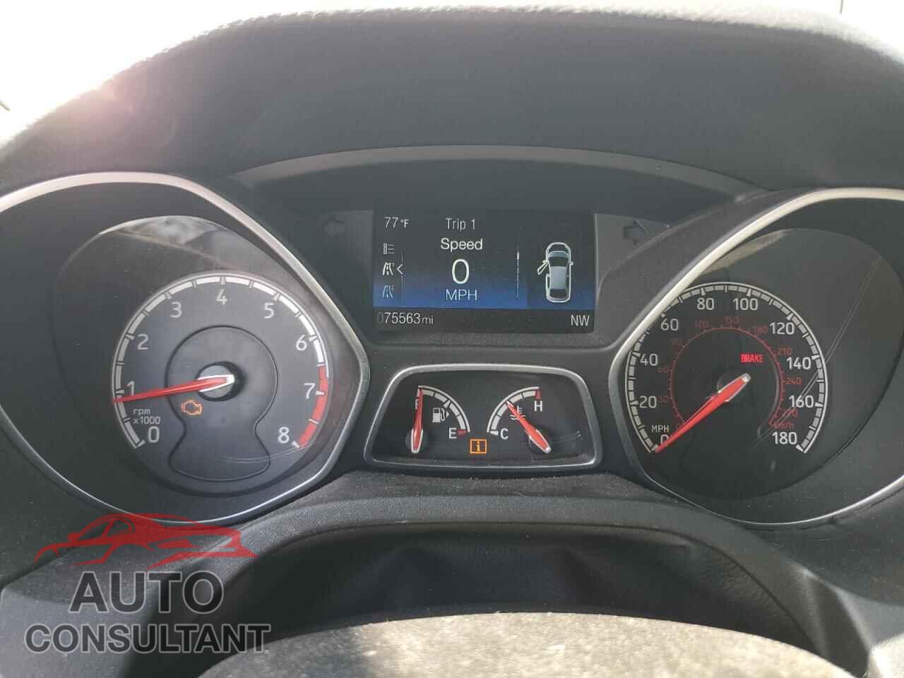 FORD FOCUS 2017 - 1FADP3L9XHL251066