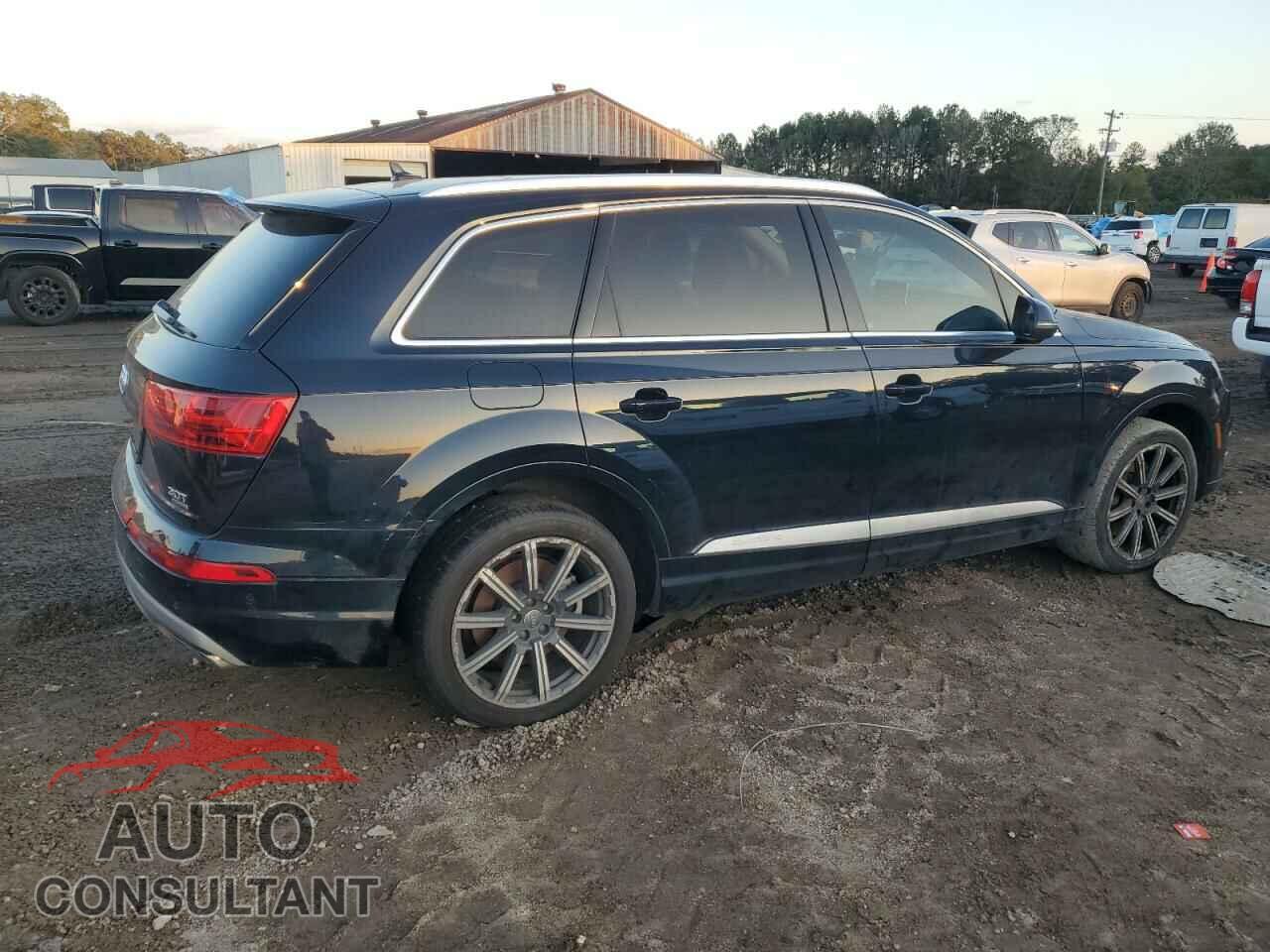 AUDI Q7 2017 - WA1LAAF72HD018759