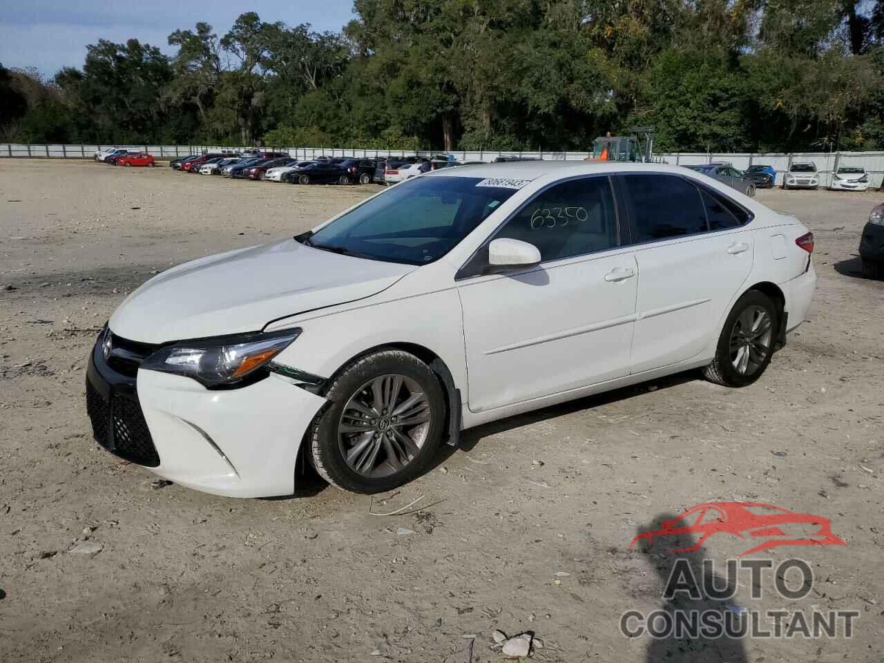 TOYOTA CAMRY 2016 - 4T1BF1FK3GU143982