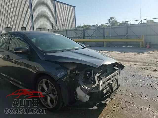 FORD FOCUS 2017 - 1FADP3L97HL348838