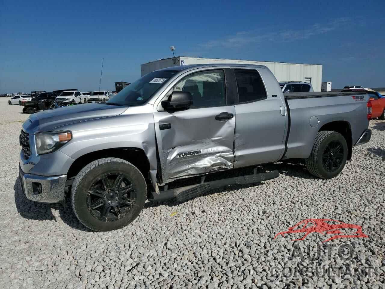 TOYOTA TUNDRA 2018 - 5TFUW5F12JX681199