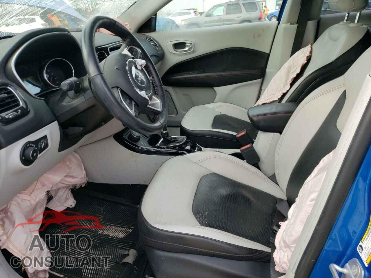 JEEP COMPASS 2019 - 3C4NJDCB2KT683347