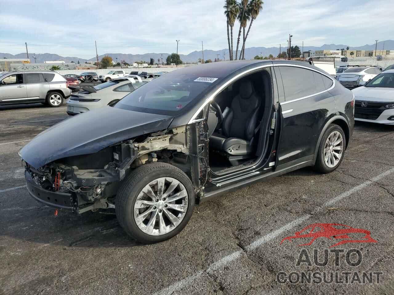 TESLA MODEL X 2018 - 5YJXCDE27JF090242