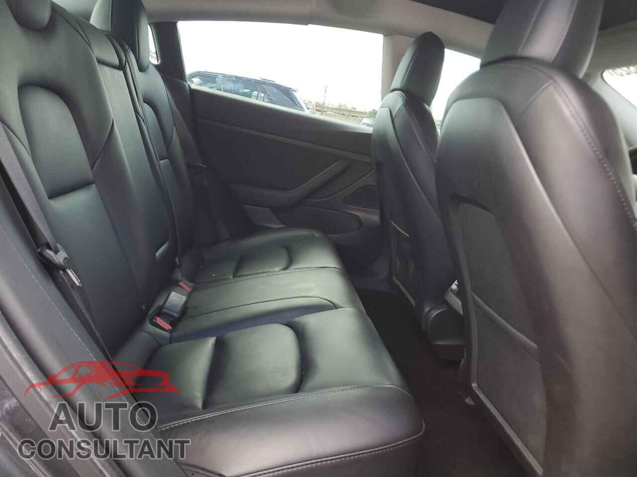 TESLA MODEL 3 2021 - 5YJ3E1EA7MF856649