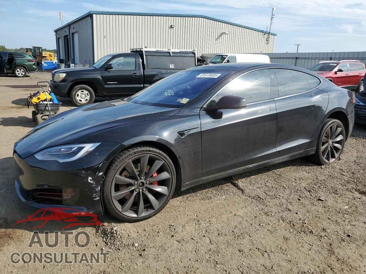 TESLA MODEL S 2017 - 5YJSA1E43HF179672