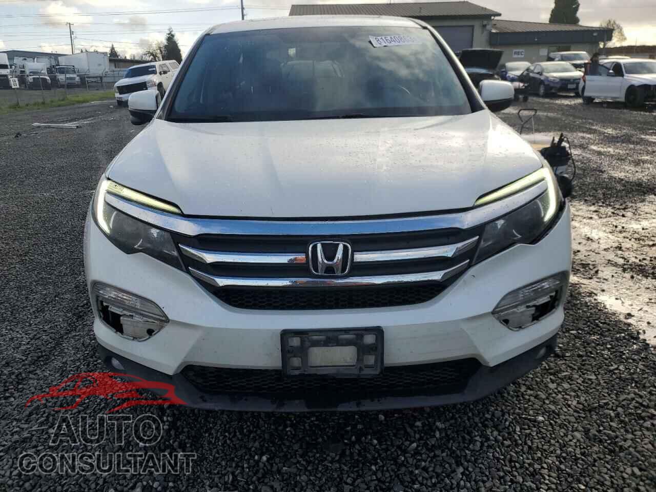 HONDA PILOT 2017 - 5FNYF6H73HB005602