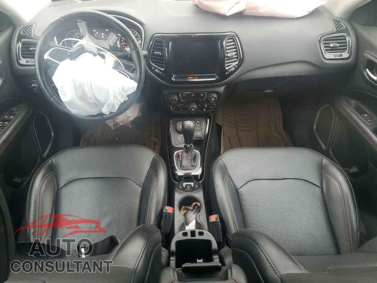 JEEP COMPASS 2020 - 3C4NJDCB1LT160841