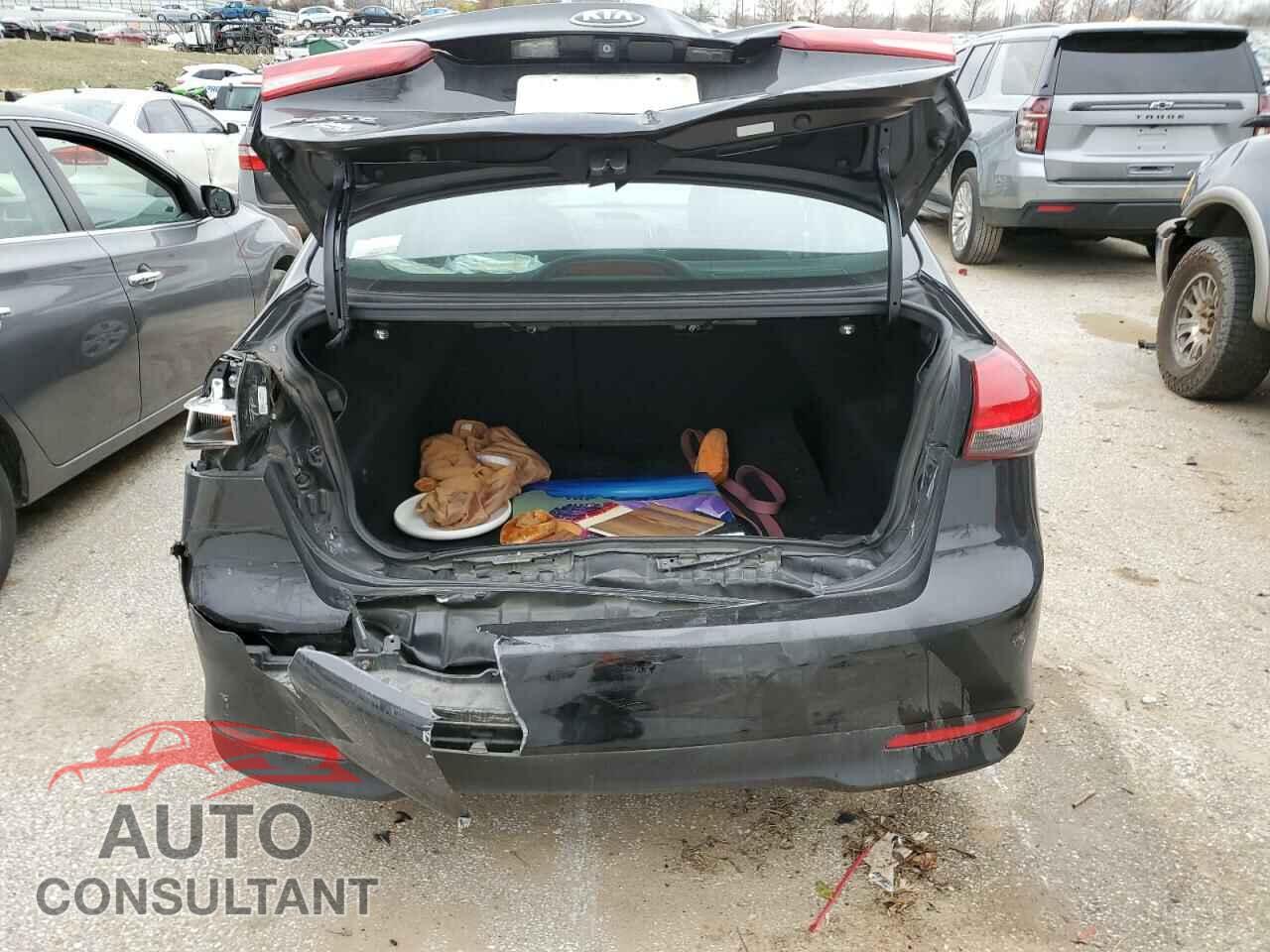 KIA FORTE 2018 - 3KPFL4A77JE248338