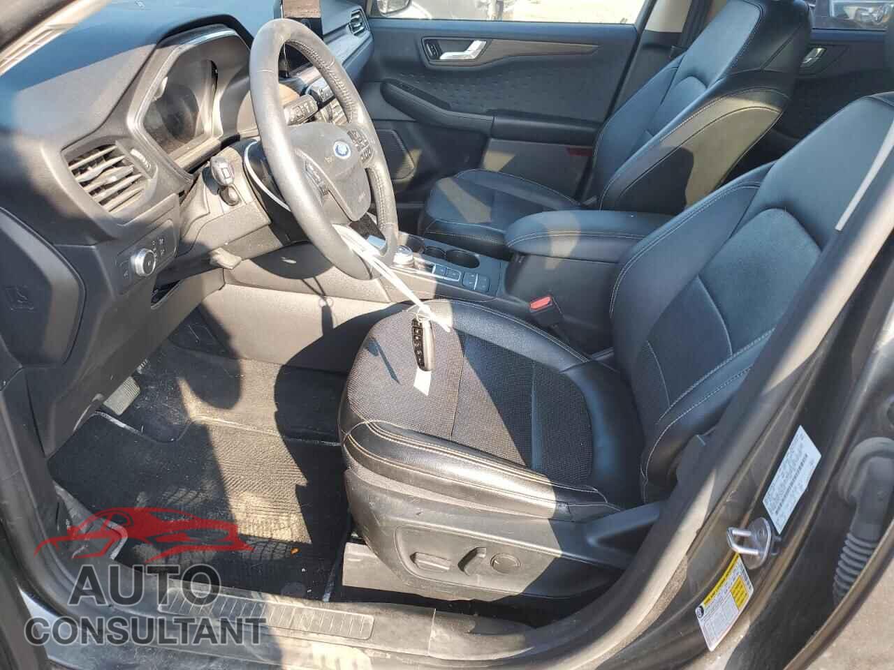 FORD ESCAPE 2020 - 1FMCU9J97LUA40135